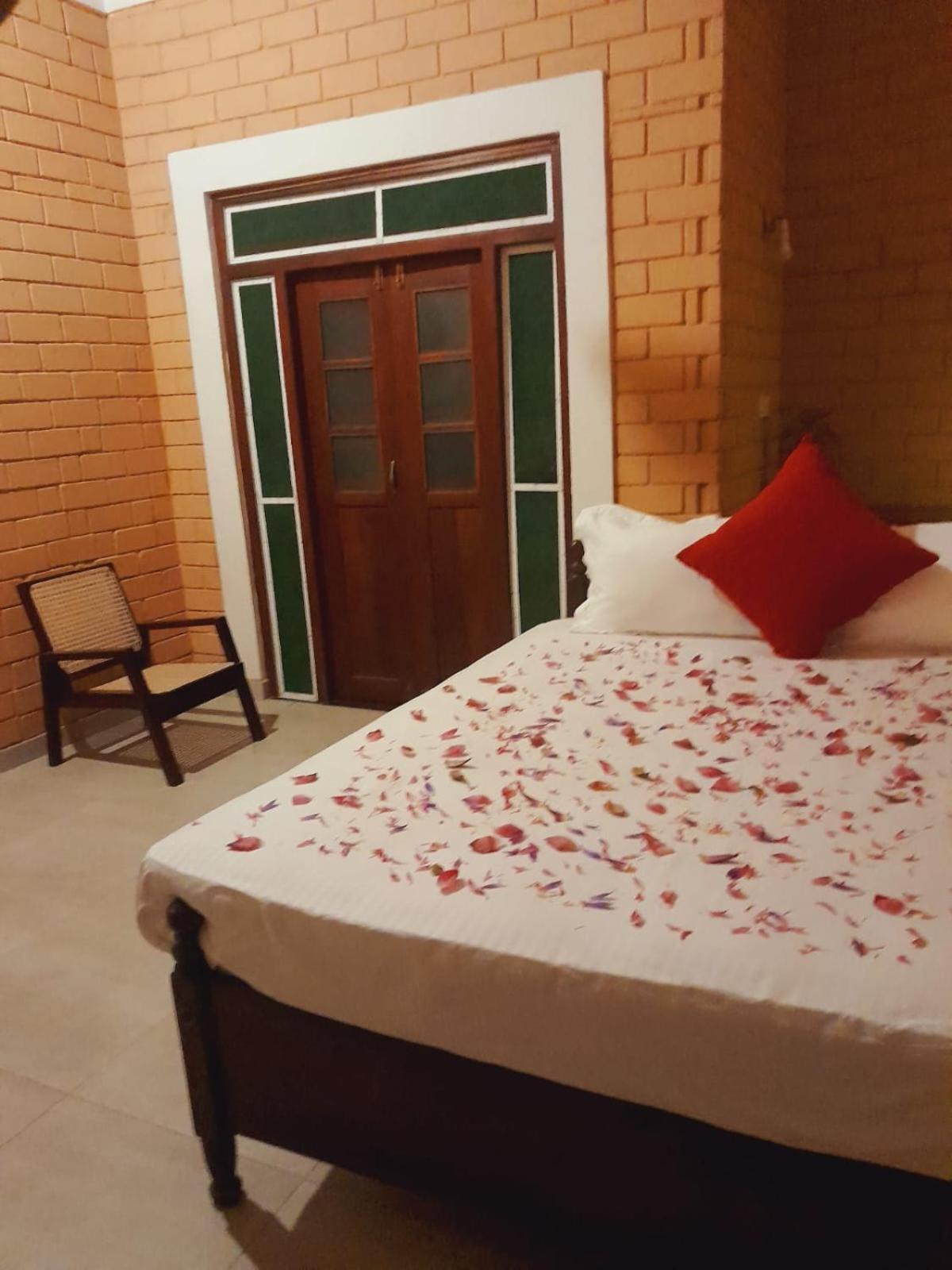 Bed and Breakfast Laliz Galle Exterior foto
